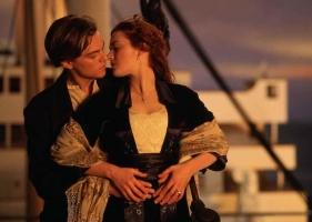 《泰坦尼克号》影评，伟大的爱情会放弃自己的生命