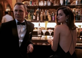 邦德生女，黑人007上线，谢幕之作有哪些看点？