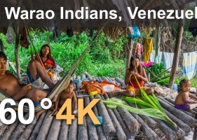 劳印第安人。奥里诺科三角洲，委内瑞拉Warao Indians. Orinoco Delta, Venezuela. Aerial 360 video in 4K 396MB